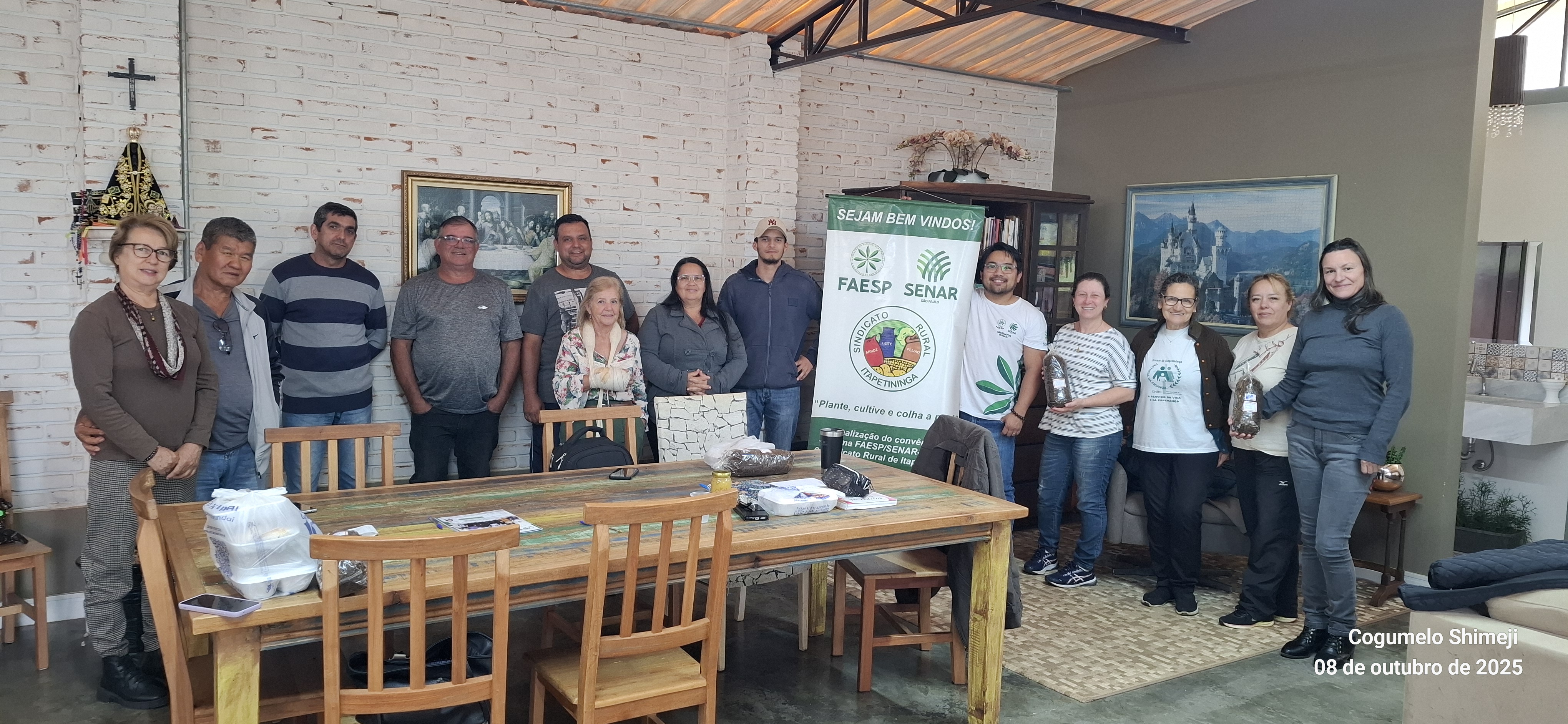 Curso de Cultivo de Cogumelos Shimeji Capacita Produtores